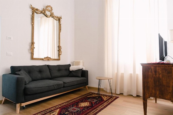 Grande, moderno appartamento in edificio storico image 4